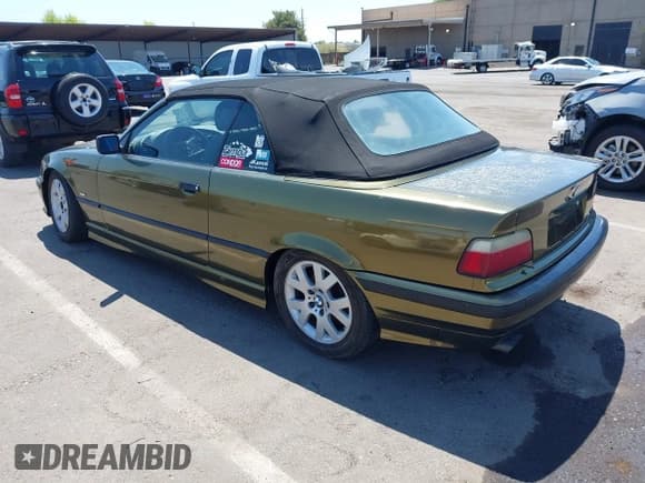 ✅ 1997 BMW 3 Series 328i • VIN: WBABK8324VEY85289 • Лот: 42603277. Опубликован ранее на IAAI с пробегом 356 566 миль. Бесплатный доступ к архиву аукционных продаж из США и подробный отчёт об истории автомобиля на DreamBid. Изображение 3.