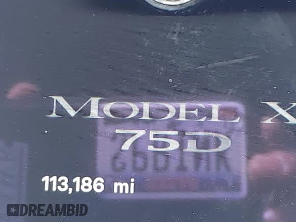 ✅ 2017 Tesla Model X 90D • VIN: 5YJXCAE20HF039268 • Lot: 43229767. Wystawiony na IAAI z przebiegiem 113 186 mil. Bezpłatny archiwum sprzedaży aukcyjnych z USA i szczegółowy raport historii pojazdu na DreamBid. Zdjęcie 7.