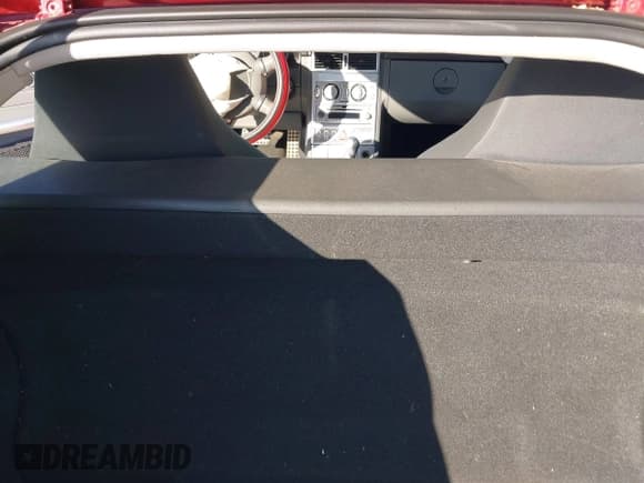 ✅ 2004 Chrysler Crossfire • VIN: 1C3AN69L04X002015 • Lot: 43680151. Listed on IAAI with 112,068 mi. Free auction sales archive from the USA and detailed vehicle history report at DreamBid. Image 8.