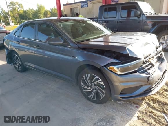 ✅ 2021 Volkswagen Jetta SEL • VIN: 3VWE57BU9MM093326 • Lot: 43365614. Wystawiony na IAAI z przebiegiem 48 794 mil. Bezpłatny archiwum sprzedaży aukcyjnych z USA i szczegółowy raport historii pojazdu na DreamBid. Zdjęcie 1.