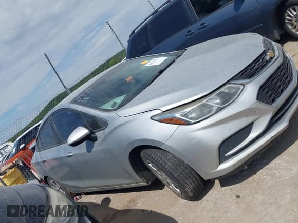 ✅ 2016 Chevrolet Cruze LS • VIN: 1G1BB5SM2G7278490 • Lot: 42876392. Listed on IAAI with Not provided. Free auction sales archive from the USA and detailed vehicle history report at DreamBid. Image 13.