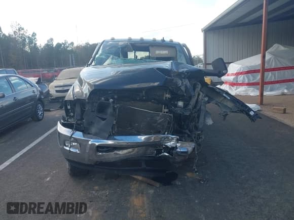 ✅ 2014 Ram 2500 Big Horn • VIN: 3C6UR5DL5EG212220 • Lot: 43698233. Listed on IAAI with 242,000 mi. Free auction sales archive from the USA and detailed vehicle history report at DreamBid. Image 13.