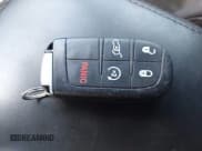 ✅ 2020 Jeep Grand Cherokee Altitude • VIN: 1C4RJEAG5LC245974 • Lot: 43483499. Wystawiony na IAAI z przebiegiem 116 049 mil. Bezpłatny archiwum sprzedaży aukcyjnych z USA i szczegółowy raport historii pojazdu na DreamBid. Zdjęcie 11.