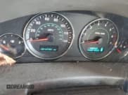 ✅ 2006 Jeep Commander • VIN: 1J8HG48N76C246548 • Lot: 70834565. Wystawiony na Copart z przebiegiem 184 290 mil. Bezpłatny archiwum sprzedaży aukcyjnych z USA i szczegółowy raport historii pojazdu na DreamBid. Zdjęcie 9.