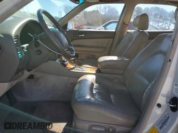 ✅ 1997 Lexus LS 400 • VIN: JT8BH28F2V0096905 • Лот: 46050635. Опубликован ранее на Copart с пробегом 252 171 миль. Бесплатный доступ к архиву аукционных продаж из США и подробный отчёт об истории автомобиля на DreamBid. Изображение 7.