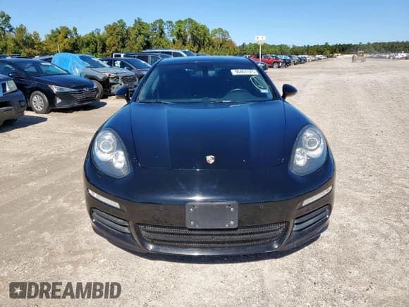 ✅ 2014 Porsche Panamera • VIN: WP0AA2A78EL015232 • Lot: 90463125. Wystawiony na Copart z przebiegiem 94 364 mil. Bezpłatny archiwum sprzedaży aukcyjnych z USA i szczegółowy raport historii pojazdu na DreamBid. Zdjęcie 5.