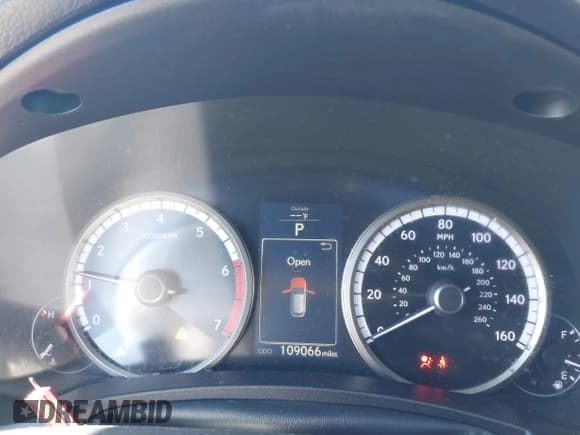 ✅ 2015 Lexus NX 200t • VIN: JTJYARBZ3F2001377 • Лот: 40848510. Опубликован ранее на IAAI с пробегом 109 066 миль. Бесплатный доступ к архиву аукционных продаж из США и подробный отчёт об истории автомобиля на DreamBid. Изображение 15.