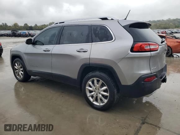 ✅ 2015 Jeep Cherokee Limited • VIN: 1C4PJMDS2FW735390 • Lot: 90333665. Wystawiony na Copart z przebiegiem 116 944 mil. Bezpłatny archiwum sprzedaży aukcyjnych z USA i szczegółowy raport historii pojazdu na DreamBid. Zdjęcie 2.