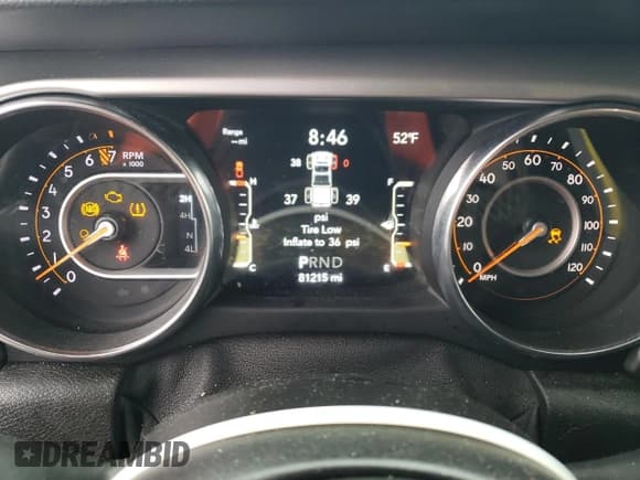 ✅ 2021 Jeep Gladiator Willys • VIN: 1C6HJTAG1ML519776 • Лот: 47517575. Опубликован ранее на Copart с пробегом 81 215 миль. Бесплатный доступ к архиву аукционных продаж из США и подробный отчёт об истории автомобиля на DreamBid. Изображение 9.