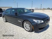 ✅ 2013 BMW 7 Series 750Li xDrive • VIN: WBAYF8C50DD140715 • Lot: 80479335. Wystawiony na Copart z przebiegiem 106 285 mil. Bezpłatny archiwum sprzedaży aukcyjnych z USA i szczegółowy raport historii pojazdu na DreamBid. Zdjęcie 4.