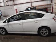 ✅ 2014 Toyota Prius Four • VIN: JTDKN3DU1E1747553 • Lot: 43420881. Wystawiony na IAAI z przebiegiem 192 435 mil. Bezpłatny archiwum sprzedaży aukcyjnych z USA i szczegółowy raport historii pojazdu na DreamBid. Zdjęcie 15.