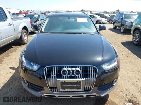 ✅ 2015 Audi allroad A4 Premium Plus • VIN: WA1UFAFL7FA118356 • Лот: 43018683. Опубликован ранее на IAAI с пробегом 116 831 миль. Бесплатный доступ к архиву аукционных продаж из США и подробный отчёт об истории автомобиля на DreamBid. Изображение 12.