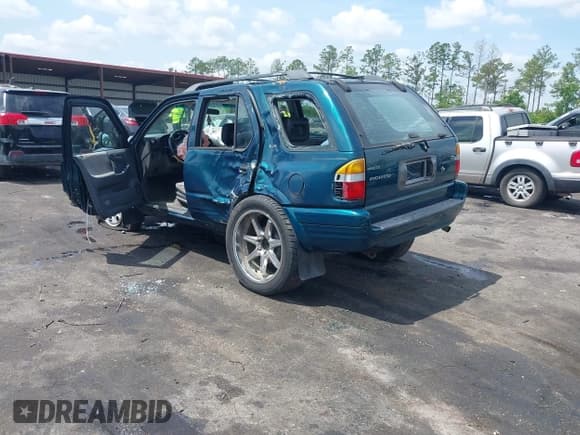 ✅ 1999 Isuzu Rodeo S • VIN: 4S2CK58W6X4332027 • Lot: 42087396. Listed on IAAI with 258,508 mi. Free auction sales archive from the USA and detailed vehicle history report at DreamBid. Image 3.