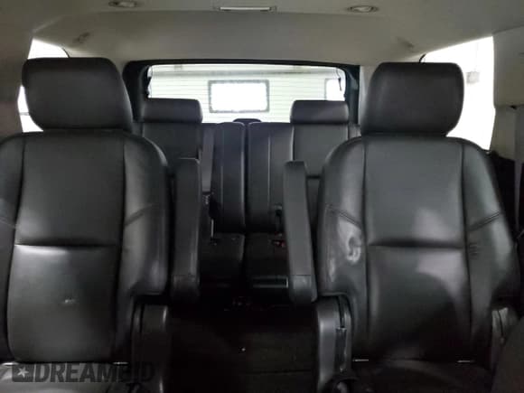 ✅ 2014 Cadillac Escalade Premium • VIN: 1GYS4CEF0ER223003 • Lot: 62384765. Listed on Copart with 171,147 mi. Free auction sales archive from the USA and detailed vehicle history report at DreamBid. Image 10.