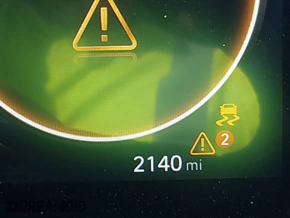 ✅ 2025 Hyundai Elantra SEL Convenience • VIN: KMHLS4DG7SU951650 • Lot: 43330896. Listed on IAAI with 2,140 mi. Free auction sales archive from the USA and detailed vehicle history report at DreamBid. Image 16.