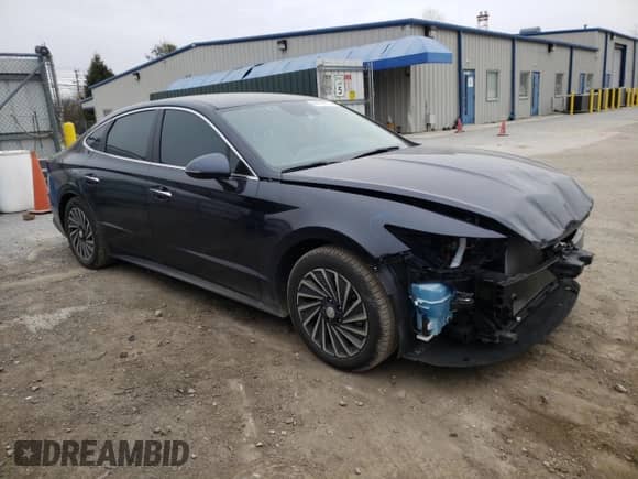 ✅ 2020 Hyundai Sonata Ultimate • VIN: KMHL34JJ6LA015602 • Lot: 44443473. Wystawiony na Copart z przebiegiem 54 820 mil mil. Skorzystaj z bezpłatnego archiwum sprzedaży aukcyjnych z USA i zobacz szczegółowy raport historii pojazdu na DreamBid. Zdjęcie 4.