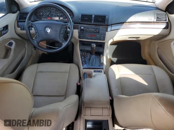 ✅ 2004 BMW 3 Series 325i • VIN: WBAAZ33464KP85044 • Lot: 50255335. Listed on Copart with 207,202 mi. Free auction sales archive from the USA and detailed vehicle history report at DreamBid. Image 8.
