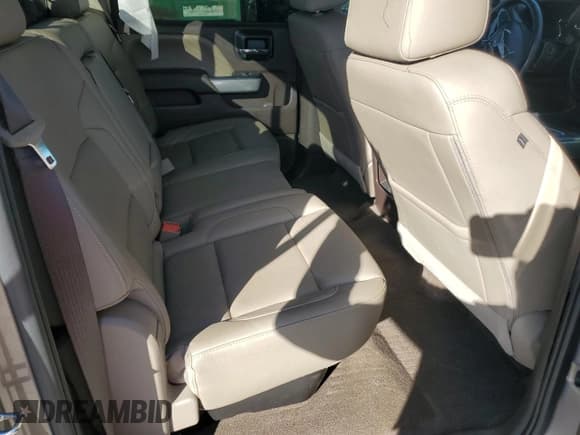 ✅ 2017 Chevrolet Silverado 1500 LTZ • VIN: 3GCUKSEC8HG244822 • Lot: 91244475. Wystawiony na Copart z przebiegiem 84 579 mil. Bezpłatny archiwum sprzedaży aukcyjnych z USA i szczegółowy raport historii pojazdu na DreamBid. Zdjęcie 10.