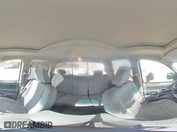 2008 Dodge 1500 SLT z VIN 1D7HU18N18S605437, wystawiony jako Copart lot #82663635 z przebiegiem 201 497 mil mil oraz Szkoda całkowita • Salvage title. Historia ofert i sprzedaży dostępna na DreamBid. Obrazek 14.