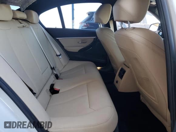 ✅ 2017 BMW 3 Series • VIN: WBA8E5C31HK389056 • Lot: 52616935. Listed on Copart with 83,235 mi. Free auction sales archive from the USA and detailed vehicle history report at DreamBid. Image 10.