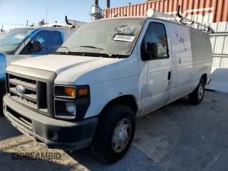 ✅ 2010 Ford Econoline Cargo Commercial • VIN: 1FTNE2EL9ADA58950 • Lot: 89992605. Wystawiony na Copart z przebiegiem 74 728 mil. Bezpłatny archiwum sprzedaży aukcyjnych z USA i szczegółowy raport historii pojazdu na DreamBid. Zdjęcie 1.