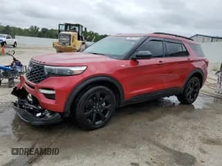 ✅ 2023 Ford Explorer ST-Line • VIN: 1FMSK8KH7PGC41166 • Lot: 69651545. Listed on Copart with 33,674 mi. Free auction sales archive from the USA and detailed vehicle history report at DreamBid. Image 1.