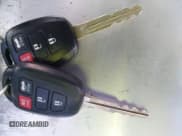 ✅ 2017 Toyota Corolla LE Eco • VIN: 5YFBPRHE5HP698745 • Lot: 43639588. Wystawiony na IAAI z przebiegiem 81 758 mil. Bezpłatny archiwum sprzedaży aukcyjnych z USA i szczegółowy raport historii pojazdu na DreamBid. Zdjęcie 11.