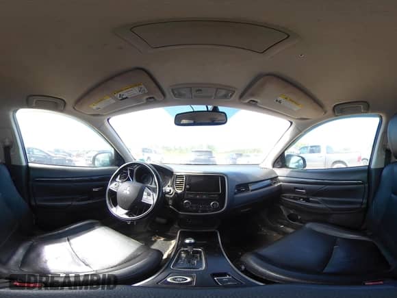 2017 Mitsubishi Outlander SE с VIN JA4AZ3A33HZ029739, выставлен на аукционе IAAI как лот 42598418 с пробегом 158 648 миль миль и . История ставок и продаж доступна на DreamBid. Изображение 18.