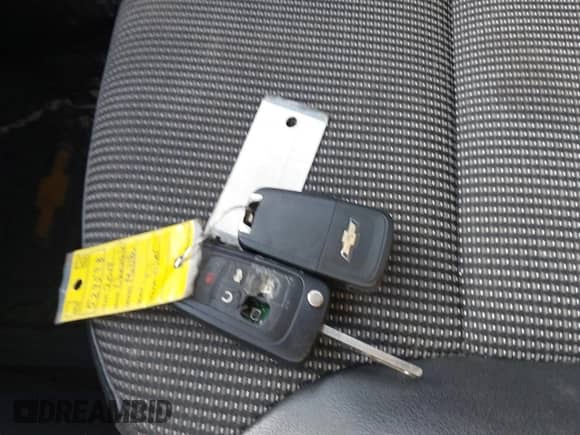 ✅ 2013 Chevrolet Malibu Eco • VIN: 1G11F5RR4DF107744 • Lot: 43608409. Wystawiony na IAAI z przebiegiem 127 288 mil mil. Skorzystaj z bezpłatnego archiwum sprzedaży aukcyjnych z USA i zobacz szczegółowy raport historii pojazdu na DreamBid. Zdjęcie 11.