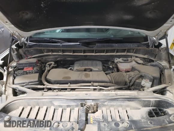 ✅ 2025 Chevrolet Silverado 1500 • VIN: 3GCPKDEK5SG134768 • Лот: 70582685. Опубликован ранее на Copart с пробегом 33 625 миль. Бесплатный доступ к архиву аукционных продаж из США и подробный отчёт об истории автомобиля на DreamBid. Изображение 11.