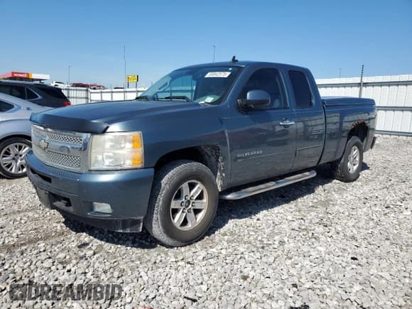✅ 2010 Chevrolet Silverado 1500 • VIN: 1GCSKTE24AZ152164 • Lot: 55842575. Wystawiony na Copart z przebiegiem 210 072 mil. Bezpłatny archiwum sprzedaży aukcyjnych z USA i szczegółowy raport historii pojazdu na DreamBid. Zdjęcie 1.