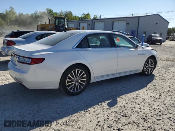 ✅ 2017 Lincoln Continental Select • VIN: 1LN6L9TPXH5623344 • Лот: 70381884. Опубликован ранее на Copart с пробегом 83 624 миль. Бесплатный доступ к архиву аукционных продаж из США и подробный отчёт об истории автомобиля на DreamBid. Изображение 3.
