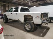 ✅ 2002 GMC Sierra 2500HD SLE • VIN: 1GTHK231X2F180763 • Lot: 42344945. Wystawiony na Copart z przebiegiem 216 956 mil. Bezpłatny archiwum sprzedaży aukcyjnych z USA i szczegółowy raport historii pojazdu na DreamBid. Zdjęcie 2.