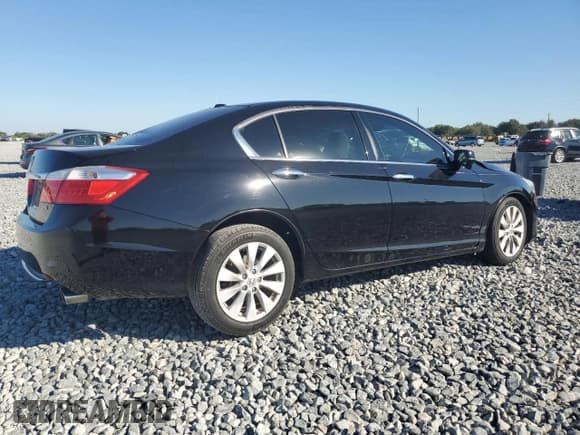 ✅ 2014 Honda Accord EX-L • VIN: 1HGCR3F80EA029115 • Lot: 92697545. Listed on Copart with 87,533 mi. Free auction sales archive from the USA and detailed vehicle history report at DreamBid. Image 3.