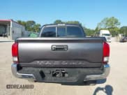 ✅ 2023 Toyota Tacoma SR5 • VIN: 3TYAX5GN6PT070693 • Лот: 43351040. Опубликован ранее на IAAI с пробегом 48 692 миль. Бесплатный доступ к архиву аукционных продаж из США и подробный отчёт об истории автомобиля на DreamBid. Изображение 17.