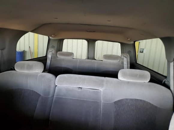 2000 Chevrolet Suburban LS с VIN 3GNEC16T9YG109043, выставлен на аукционе Copart как лот 77372784 с пробегом 228 042 миль миль и Списание • Salvage title. История ставок и продаж доступна на DreamBid. Изображение 10.