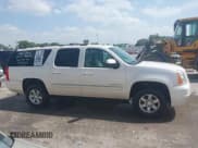 ✅ 2013 GMC Yukon XL SLT • VIN: 1GKS2KE71DR321815 • Лот: 42068924. Опубликован ранее на IAAI с пробегом 208 128 миль. Бесплатный доступ к архиву аукционных продаж из США и подробный отчёт об истории автомобиля на DreamBid. Изображение 13.