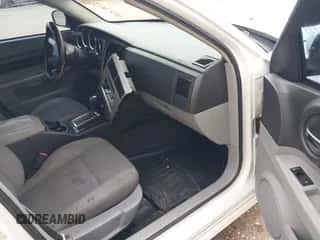 2006 Dodge Magnum с VIN 2D4FV47V56H436323, выставлен на аукционе IAAI как лот 41536322 с пробегом 244 303 миль миль и . История ставок и продаж доступна на DreamBid. Изображение 5.