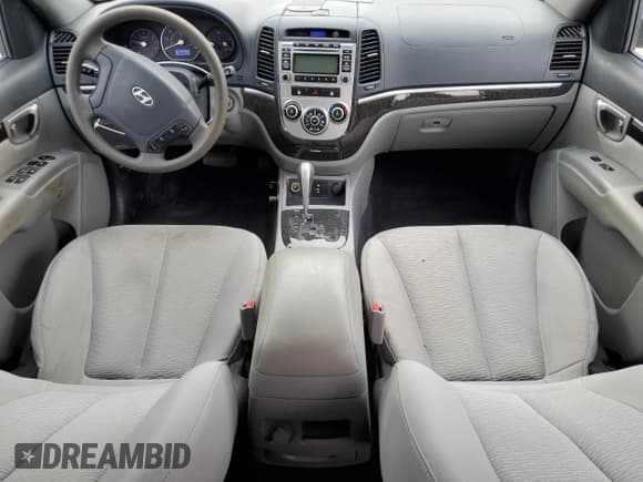 ✅ 2009 Hyundai Santa Fe GLS • VIN: 5NMSG13D39H249558 • Lot: 85026584. Listed on Copart with 66,201 mi. Free auction sales archive from the USA and detailed vehicle history report at DreamBid. Image 8.