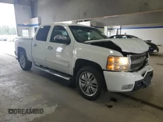 ✅ 2011 Chevrolet Silverado 1500 LTZ • VIN: 3GCPKTE32BG215195 • Lot: 72877944. Listed on Copart with 180,611 mi. Free auction sales archive from the USA and detailed vehicle history report at DreamBid. Image 4.