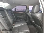 ✅ 2010 Acura RL Technology • VIN: JH4KB2F60AC001805 • Лот: 46323345. Опубликован ранее на Copart с пробегом 123 986 миль. Бесплатный доступ к архиву аукционных продаж из США и подробный отчёт об истории автомобиля на DreamBid. Изображение 10.