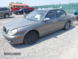 ✅ 2002 Hyundai Sonata • VIN: KMHWF25H72A684427 • Лот: 42409528. Размещён на IAAI с пробегом 176 694 миль миль. Получите бесплатный доступ к архиву аукционных продаж из США и посмотрите подробный отчёт об истории автомобиля на DreamBid. Изображение 2.