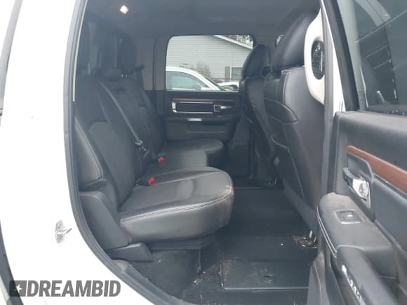 ✅ 2014 Ram 1500 Laramie • VIN: 1C6RR7NT3ES473581 • Lot: 43479709. Listed on IAAI with 195,734 mi. Free auction sales archive from the USA and detailed vehicle history report at DreamBid. Image 8.