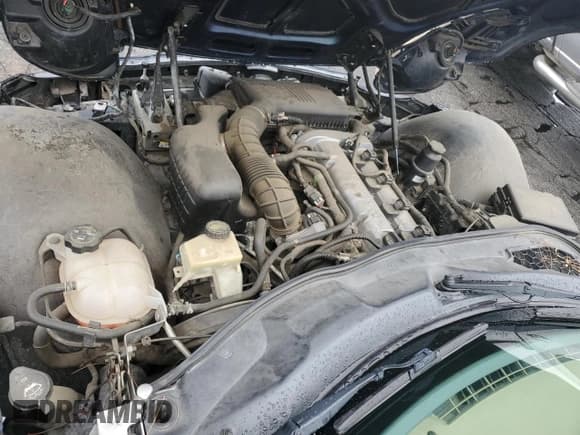 ✅ 2006 Pontiac Solstice • VIN: 1G2MB35B86Y114303 • Lot: 92733975. Wystawiony na Copart z przebiegiem 91 822 mil. Bezpłatny archiwum sprzedaży aukcyjnych z USA i szczegółowy raport historii pojazdu na DreamBid. Zdjęcie 11.