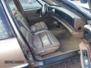 ✅ 1993 Buick Park Avenue • VIN: 1G4CW53L6P1645072 • Лот: 43359779. Опубликован ранее на IAAI с пробегом 256 790 миль. Бесплатный доступ к архиву аукционных продаж из США и подробный отчёт об истории автомобиля на DreamBid. Изображение 5.