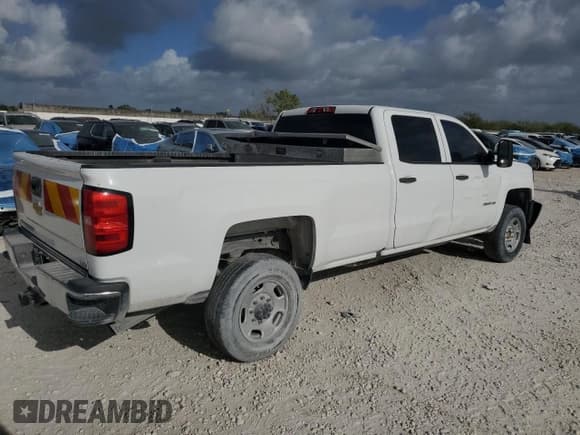✅ 2019 Chevrolet Silverado 2500HD Work Truck • VIN: 1GC1CREG4KF240075 • Lot: 43871485. Wystawiony na Copart z przebiegiem 140 498 mil. Bezpłatny archiwum sprzedaży aukcyjnych z USA i szczegółowy raport historii pojazdu na DreamBid. Zdjęcie 3.