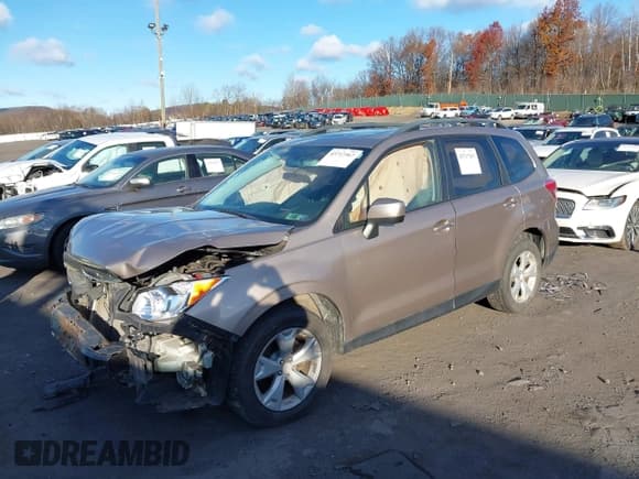 ✅ 2014 Subaru Forester Premium • VIN: JF2SJAECXEH521056 • Lot: 43717367. Wystawiony na IAAI z przebiegiem 117 671 mil. Bezpłatny archiwum sprzedaży aukcyjnych z USA i szczegółowy raport historii pojazdu na DreamBid. Zdjęcie 2.