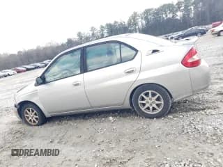 ✅ 2002 Toyota Prius • VIN: JT2BK18U520057306 • Lot: 44348075. Listed on Copart with 238,407 mi. Free auction sales archive from the USA and detailed vehicle history report at DreamBid. Image 2.