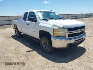 ✅ 2009 Chevrolet Silverado 2500HD Work Truck • VIN: 1GCHK49K19E127932 • Lot: 42294824. Wystawiony na IAAI z przebiegiem 310 477 mil. Bezpłatny archiwum sprzedaży aukcyjnych z USA i szczegółowy raport historii pojazdu na DreamBid. Zdjęcie 1.