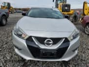✅ 2017 Nissan Maxima SL • VIN: 1N4AA6AP3HC447535 • Lot: 89871775. Wystawiony na Copart z przebiegiem 70 787 mil. Bezpłatny archiwum sprzedaży aukcyjnych z USA i szczegółowy raport historii pojazdu na DreamBid. Zdjęcie 5.